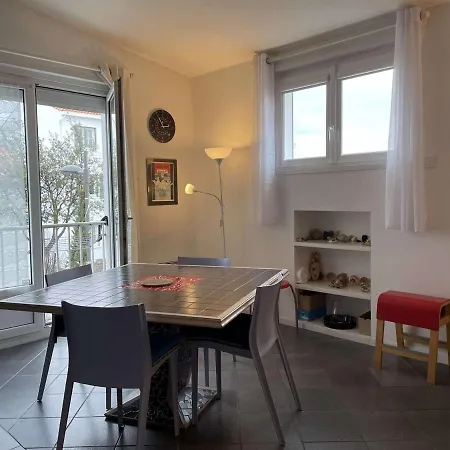 Bel 3 Pièces Proche Des Dames à - Fr-1-224b-179 *